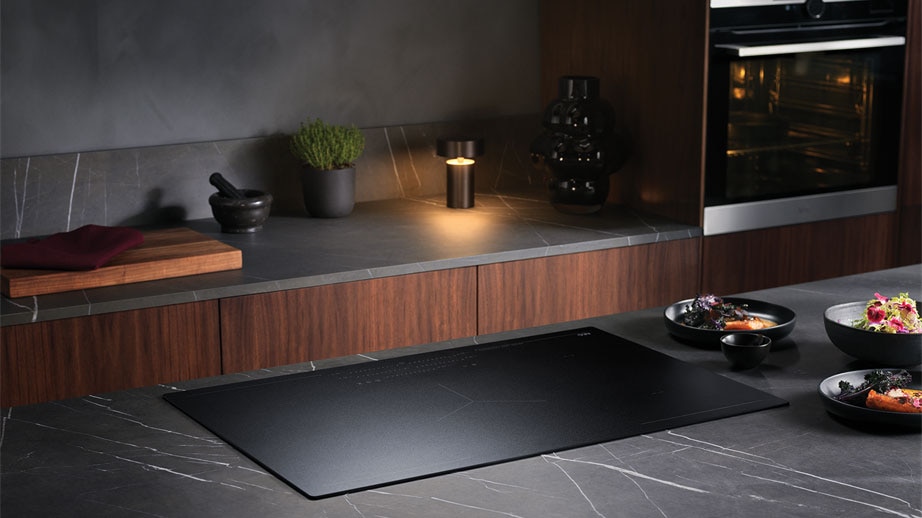 matte-black-cooktops-design.jpg